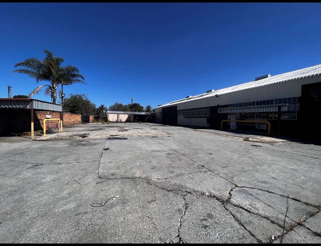 1,450M² FACTORY TO LET IN ALRODE